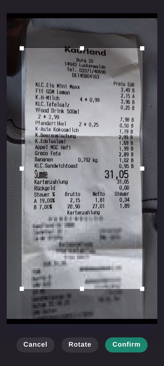 Cropping a photographed receipt in Pastro